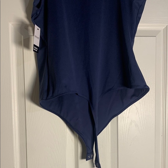Nine West Women's Navy Blue Sleeveless Top - Picture 10 of 10